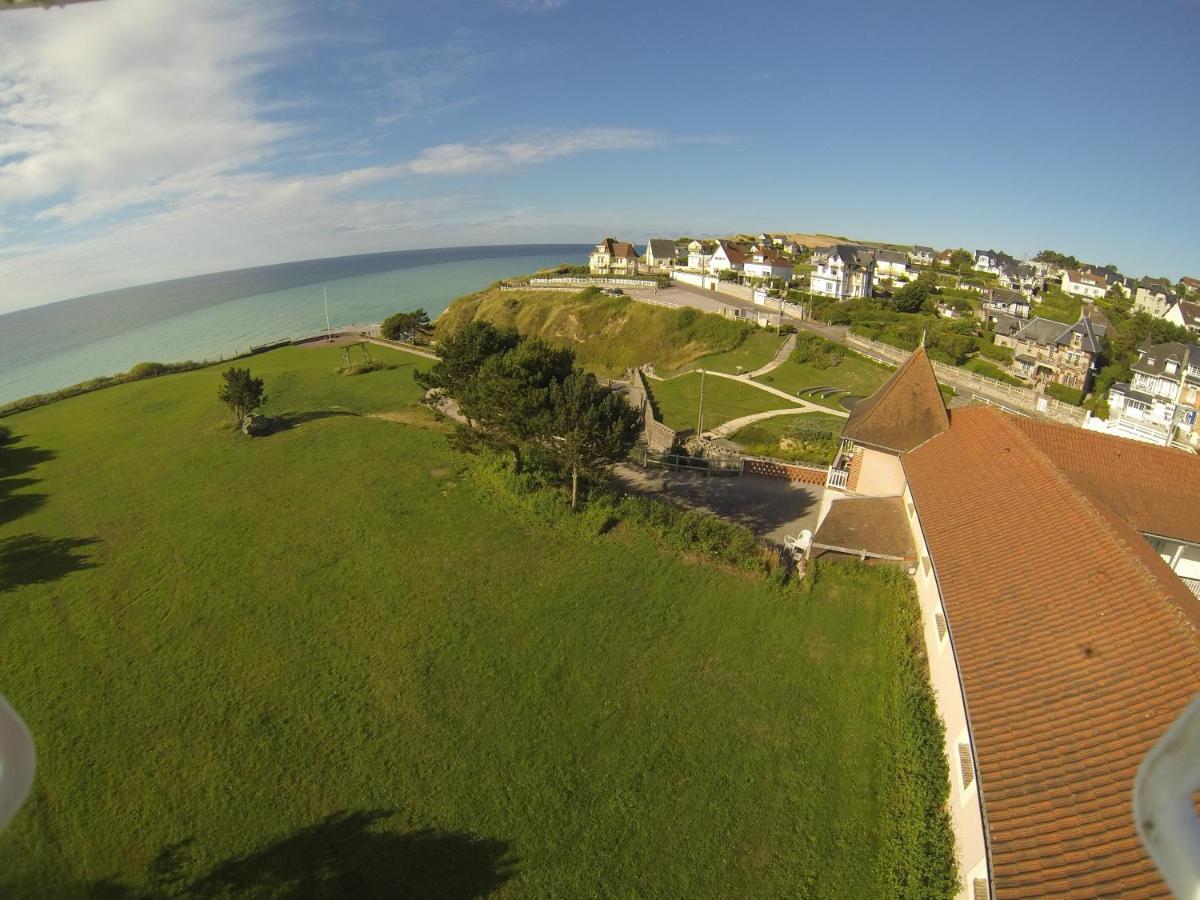 Hotel Royal Albion Mesnil-Val-Plage Exterior foto